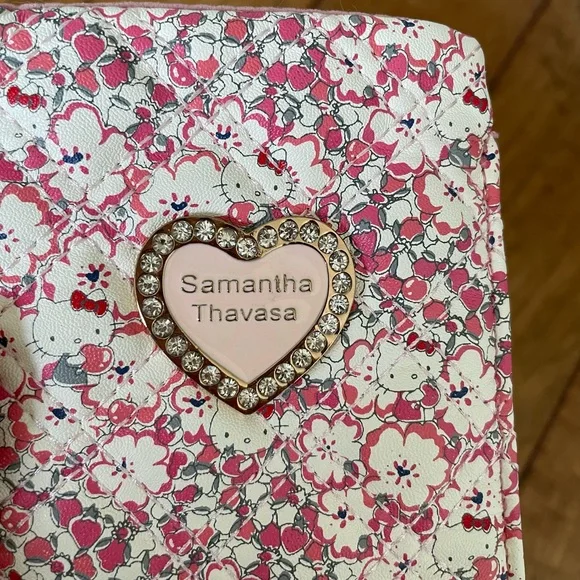 Japanese Harajuku Hello Kitty floral card holder wallet - Picture 3 of 4